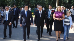 Тимофти и Филат отказались говорить в День языка (ВИДЕО)