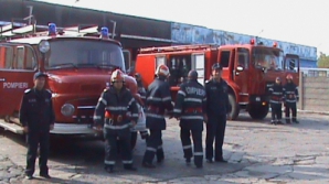 Как министры правительства Филата стали в Бельцах пожарными