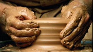 В селе Юрчены Ниспоренского района проходит ярмарка гончаров