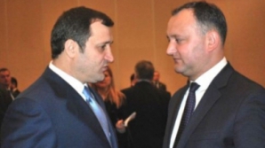 Филат и Додон спорят из-за унионистского марша: "Отыщите другую платформу для выступлений после длительного отпуска"