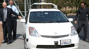 Власти Калифорнии легализовали самоуправляемые автомобили