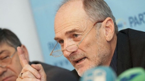 Инициатива либералов: депутаты-коммунисты могут провести три года в тюрьме