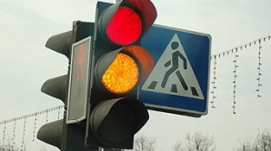 Светофоры смогут определить выезд автомобиля за стоп-линию