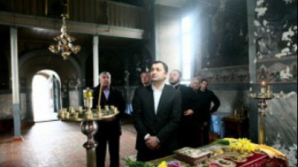 Влад Филат призывает политиков и аналитиков молиться за будущее Молдовы