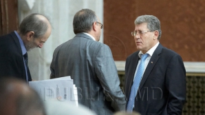 Либералы настаивают на увеличении представителей партии в постоянном бюро