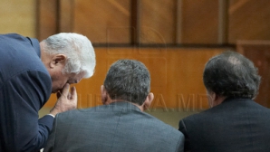 Два «товарища»: Гимпу и Воронин по-приятельски беседовали на сегодняшнем заседании парламента