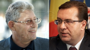 Михай Гимпу преподает урок Мариану Лупу в парламенте