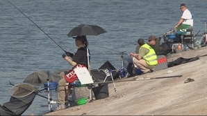 Женщины-рыбаки создают достойную конкуренцию на чемпионате Молдовы по фидерной ловле