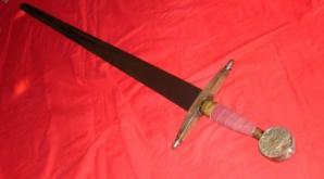 Молдова получила в дар от Турции копию меча Штефана чел Маре