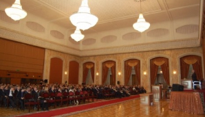 Независимый депутат: число членов постоянного бюро не должно быть четным