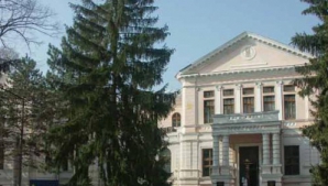 Студентов Академии искусств этим утром срочно эвакуировали из здания