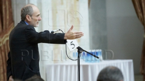 Виктор Попа: Принятие поправок к Конституции попахивает нафталином 