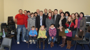 На протяжении 9 часов Михай Гимпу беседовал с членами молдавской общины в Ирландии