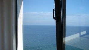 Российский аспирант разработал "умное" оконное стекло