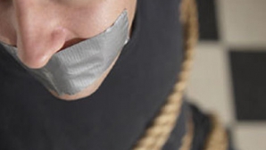 Друзья познаются в беде: молодые люди похитили приятеля и вымогали у него деньги