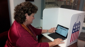 Американцы смогут голосовать через Microsoft Surface