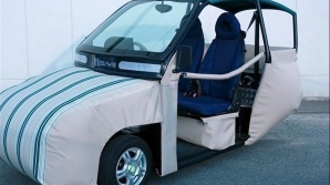 Представлен электромобиль с внешней подушкой безопасности