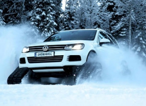 Volkswagen построил внедорожник Snowareg на гусеничном ходу