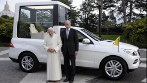 Mercedes-Benz создала для Бенедикта XVI спецверсию внедорожника 