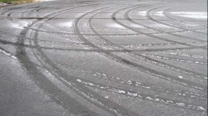 Первые жертвы гололедицы: за 24 часа произошло 84 ДТП и 13 аварий, пострадали 16 человек