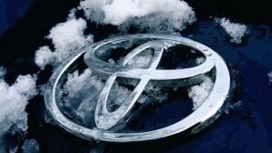 Toyota отзывает более миллиона авто из-за проблемных эйрбэгов