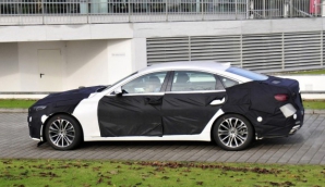 Hyundai покажет концепт купеобразного седана HCD-14