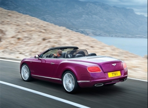 Bentley рассказала о самом быстром четырехместном кабриолете (ФОТО)