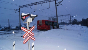 Авария на железнодорожном переезде в Дрокиевском районе, погиб мужчина