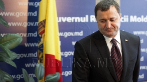 Филат не спешит обнародовать позицию по поводу обвинений министра Усатого в подделке решения правительства