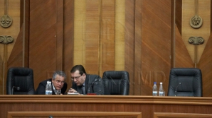 ЛДПМ потребует приравнивания методов отставки спикера и первого вице-спикера