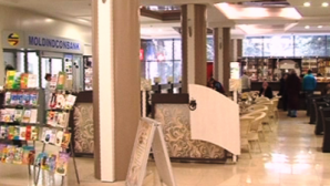 Первый этаж РКБ, оформленный под залог министром Усатым, больше похож на торговый центр в миниатюре