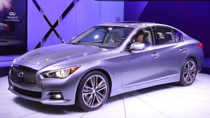 Новый Infiniti Q50 дебютирует в Женеве с немецким мотором