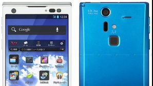 Fujitsu выпустила водонепроницаемый High-End-гуглофон