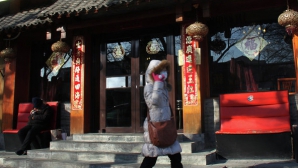 Китайцы за неделю новогодних выходных потратили в магазинах десятки миллиардов долларов