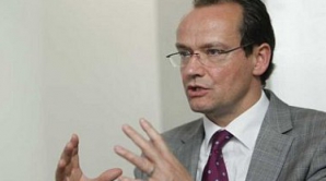 Депутат Бундестага призвал лидеров трех партий начать переговоры 