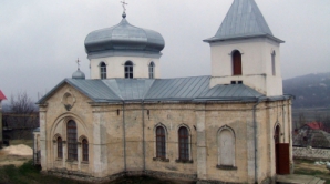 Церковь в Вадул-луй-Водэ подверглась вандализму