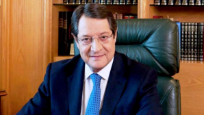 Президент Кипра заявил, что страна ввергнута в самый серьезный кризис с 1974 года