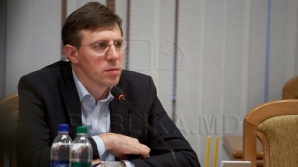 Ответственные чиновники и преторы районов столицы получили выговоры. Киртоакэ: Уволю всех!