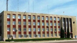 Советники ПКРМ и ЛДПМ аннулировали решение о назначении председателя Флорештского района