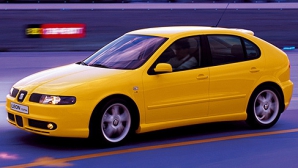 Новый SEAT Leon Cupra получит более мощный мотор 