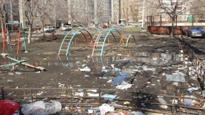 Президент Казахстана предлагает бить тех, кто мусорит