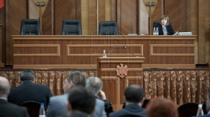 Спецкомиссия предложила отменить внедрение смешанной избирательной системы