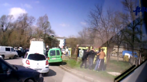 Водители подрались, не сумев поделить трассу