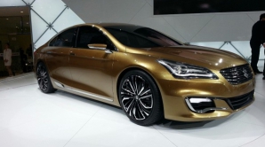 Suzuki показал новый 4-дверный седан