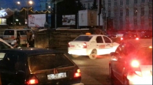 На Буюканах перевернулся микроавтобус, четыре человека пострадали (ФОТО/ВИДЕО)