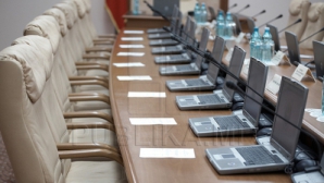 "Новое правительство должно поддерживать отношения с ЕС и удержать страну на плаву"