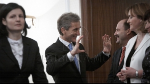 Новый кабмин во главе с премьером Юрием Лянкэ принес присягу (ФОТОРЕПОРТАЖ)