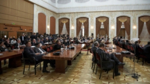 Следующее заседание парламента состоится 16 мая