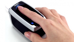 В Windows разрешат защищать папки отпечатком пальца