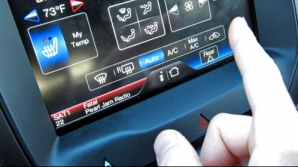 Ford откажется от сенсорных экранов